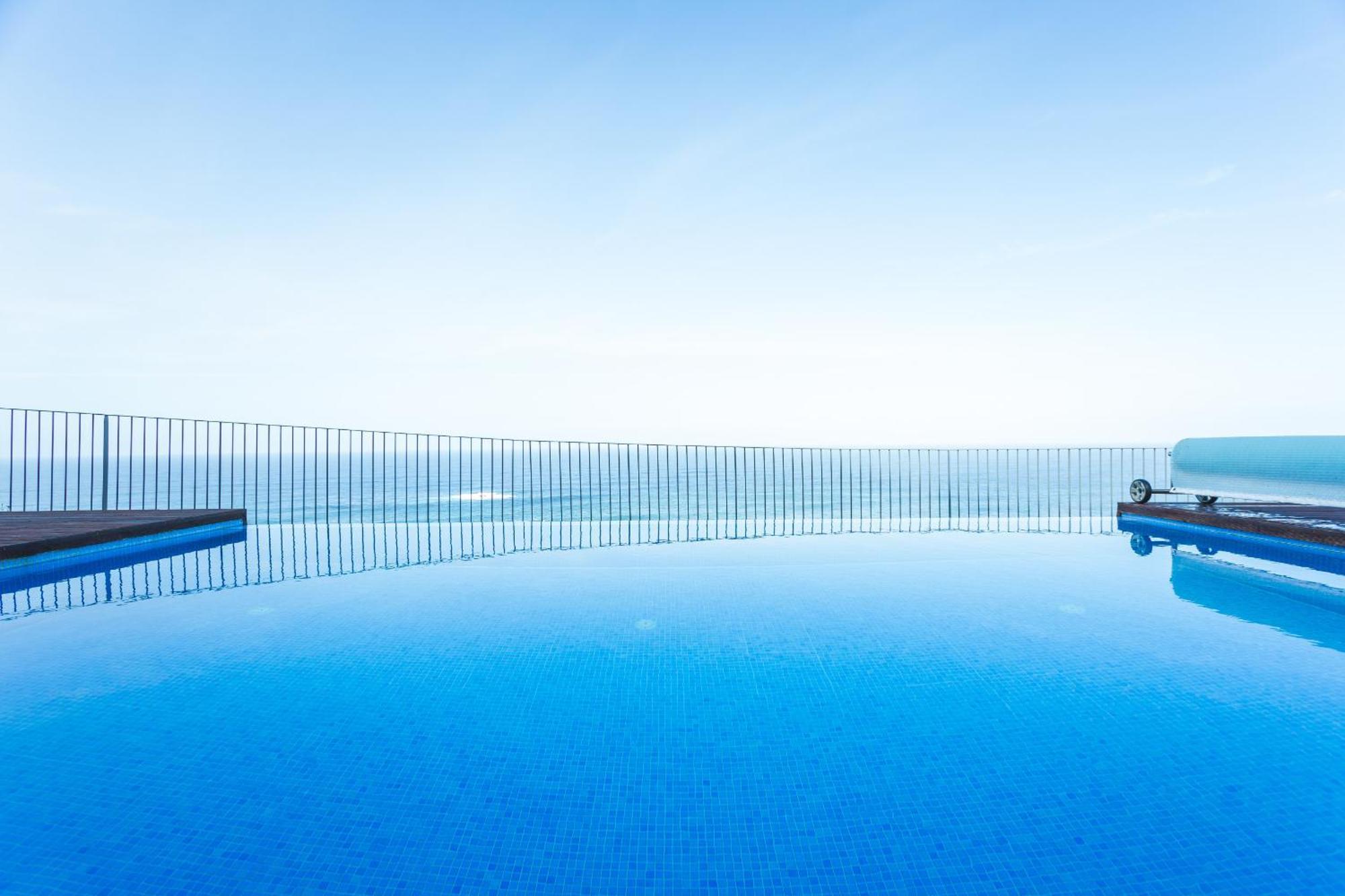Casa Das Escaleiras By Atlantic Holiday 莫尼兹港 外观 照片